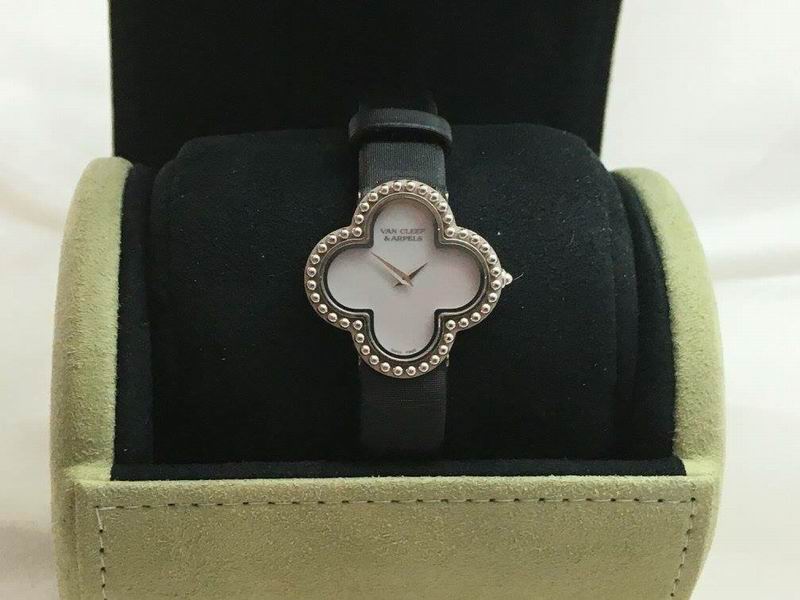 Van Cleef & Arpels 30X30mm 022468
